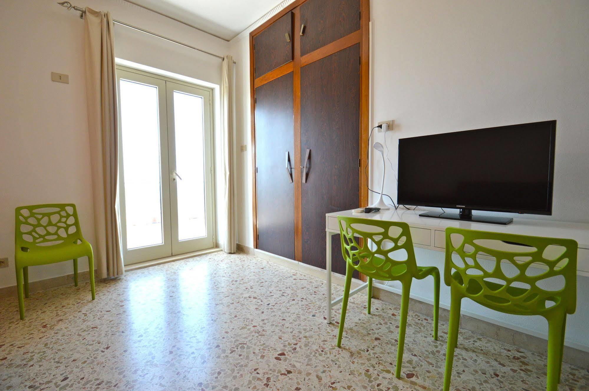Villa Vittoria Cefalu Bagian luar foto